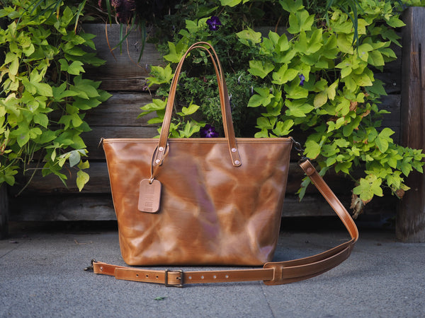 All Leather Tote in Iroko Veg Tan