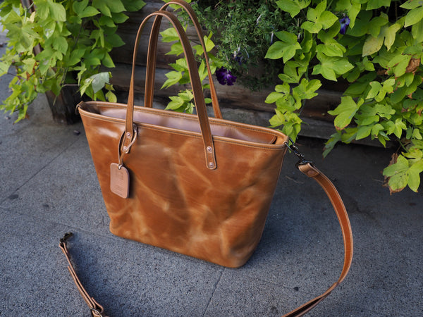 All Leather Tote in Iroko Veg Tan