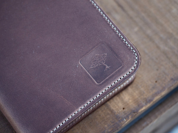 Field Notes/Passport Wallet in Natural Chromexcel